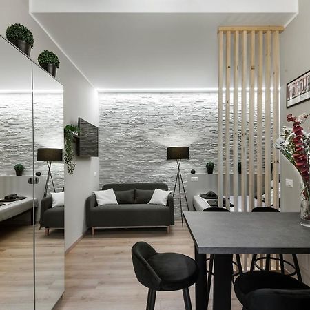 Super Modern And Design Apartment, A Due Passi Dai Navigli Милан Экстерьер фото